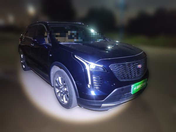Cadillac XT4 2022, 42000 км, за 17355 USD