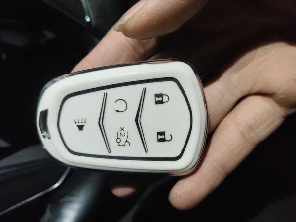 Cadillac XT5 2018, 113500 км, за 12390 USD