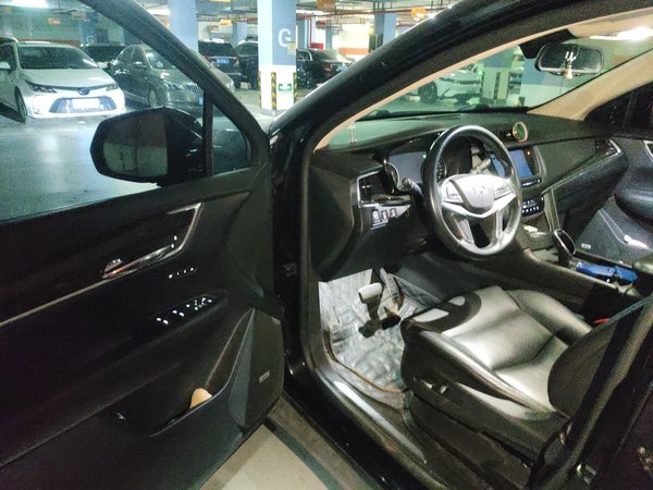 Cadillac XT5 2018, 113500 км, за 12390 USD - фото 17