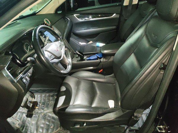 Cadillac XT5 2018, 113500 км, за 12390 USD - фото 16