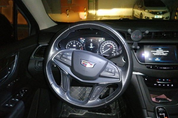 Cadillac XT5 2018, 122899 км, за 12338 USD - фото 10