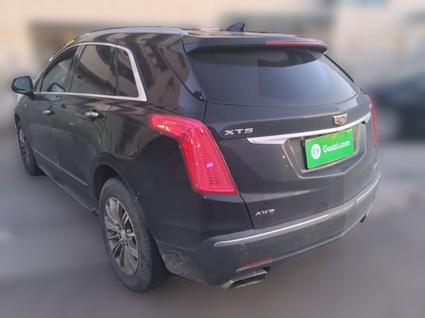 Cadillac XT5 2018, 128100 км, за 11334 USD