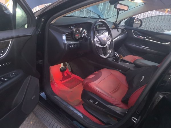 Cadillac XT5 2018, 128100 км, за 11334 USD - фото 17