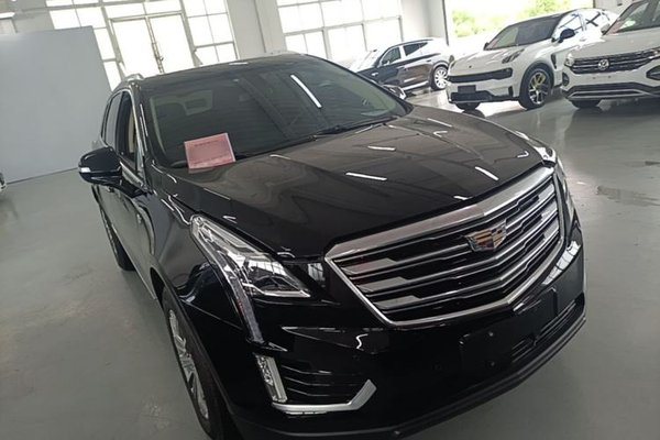 Cadillac XT5 2018, 38200 км, за 17426 USD