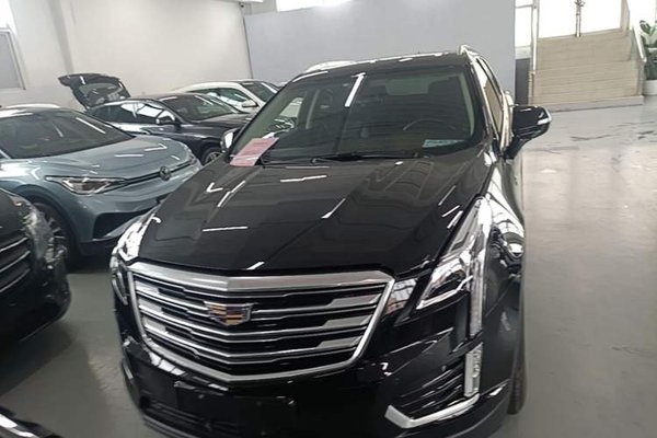 Cadillac XT5 2018, 38200 км, за 17426 USD