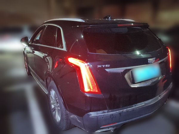 Cadillac XT5 2018, 58000 км, за 15727 USD