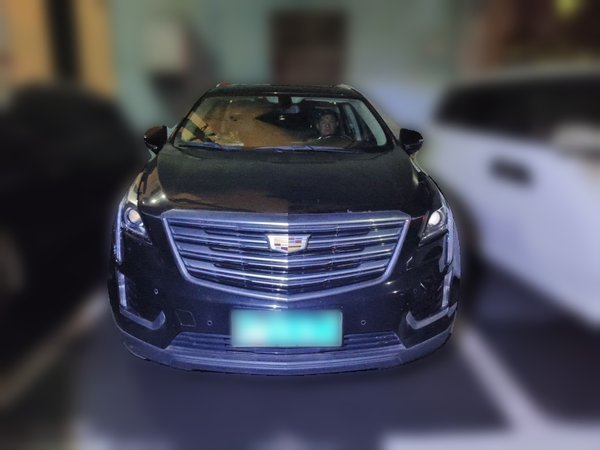 Cadillac XT5 2018, 58000 км, за 15727 USD