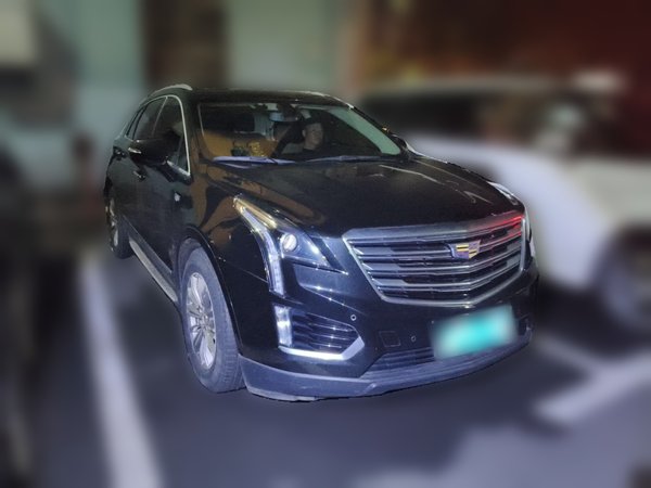 Cadillac XT5 2018, 58000 км, за 15727 USD