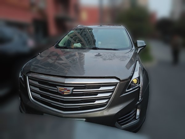 Cadillac XT5 · 2018 год