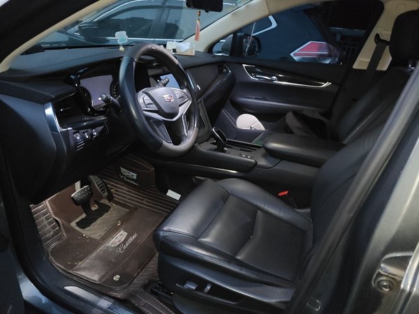 Cadillac XT5 2018, 40700 км, за 14579 USD - фото 9