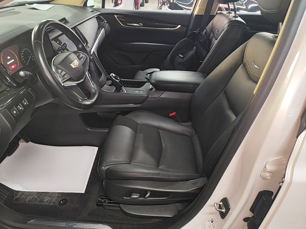 Cadillac XT5 2018, 49600 км, за 17110 USD - фото 18