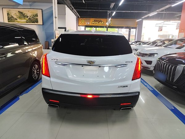 Cadillac XT5 2018, 49600 км, за 17110 USD