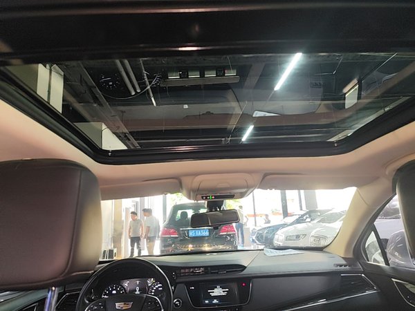 Cadillac XT5 2018, 49600 км, за 17110 USD - фото 21