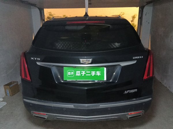 Cadillac XT5 2020, 65400 км, за 16338 USD