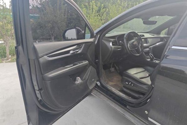 Cadillac XT5 2020, 99300 км, за 15860 USD - фото 17