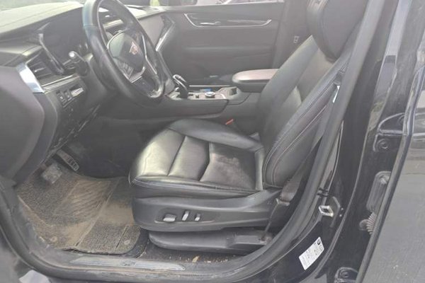 Cadillac XT5 2020, 99300 км, за 15860 USD - фото 16