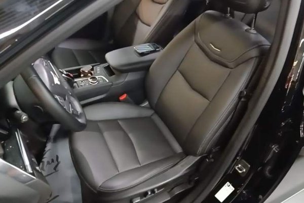 Cadillac XT5 2021, 88900 км, за 22163 USD - фото 17