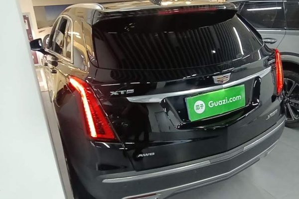 Cadillac XT5 2021, 88900 км, за 22163 USD