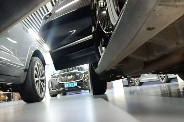 Cadillac XT5 2021, 88900 км, за 22163 USD - фото 26