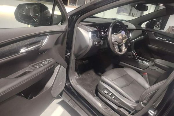 Cadillac XT5 2022, 110400 км, за 20765 USD - фото 24
