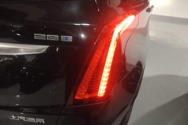 Cadillac XT5 2022, 110400 км, за 20765 USD - фото 14