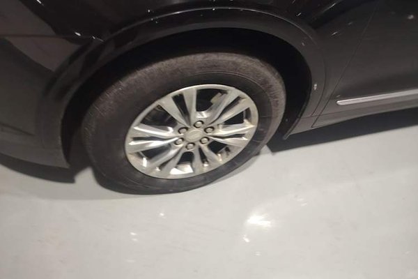 Cadillac XT5 2022, 110400 км, за 20765 USD - фото 15