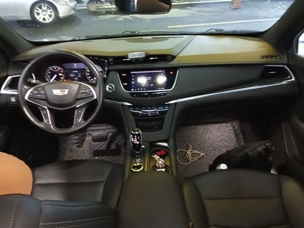 Cadillac XT5 2022, 59200 км, за 22697 USD - фото 13