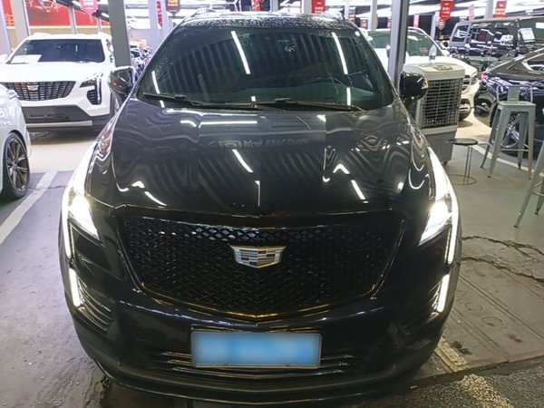 Cadillac XT5 2022, 59200 км, за 22697 USD