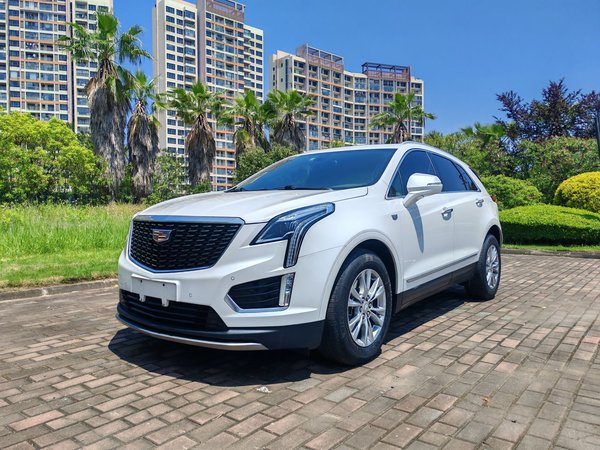 Cadillac XT5 · 2022 год