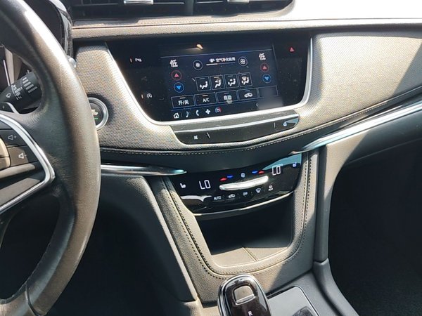 Cadillac XT5 2022, 80500 км, за 22027 USD - фото 10