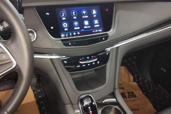 Cadillac XT5 2023, 29400 км, за 26003 USD - фото 15