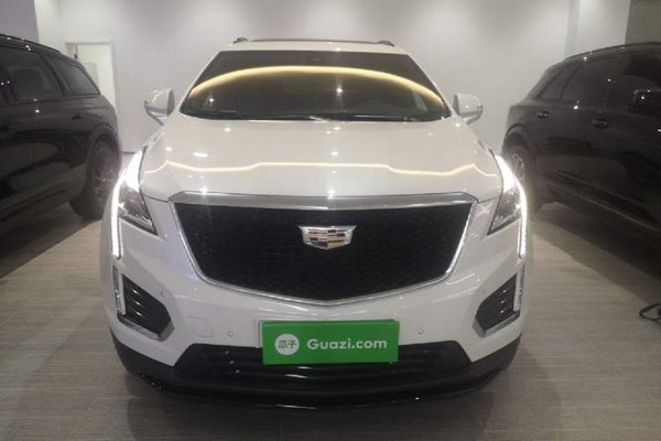 Cadillac XT5 2024, 12400 км, за 31323 USD