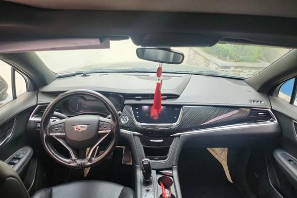 Cadillac XT6 2020, 130900 км, за 20646 USD - фото 10