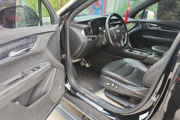 Cadillac XT6 2020, 130900 км, за 20646 USD - фото 17