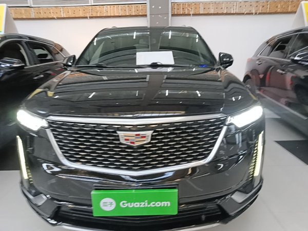 Cadillac XT6 2021, 87000 км, за 26812 USD