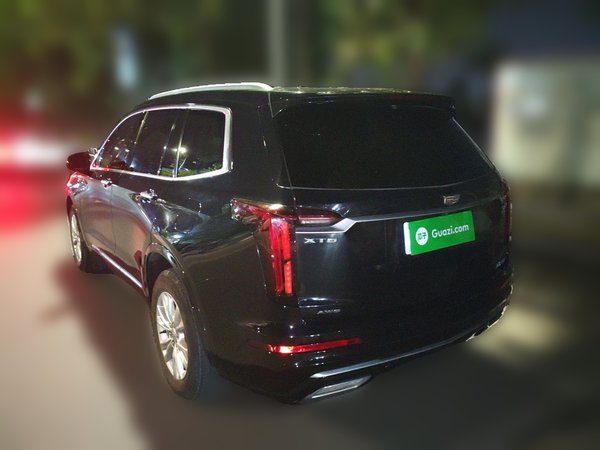 Cadillac XT6 2021, 94300 км, за 26113 USD