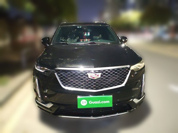 Cadillac XT6 · 2021 год