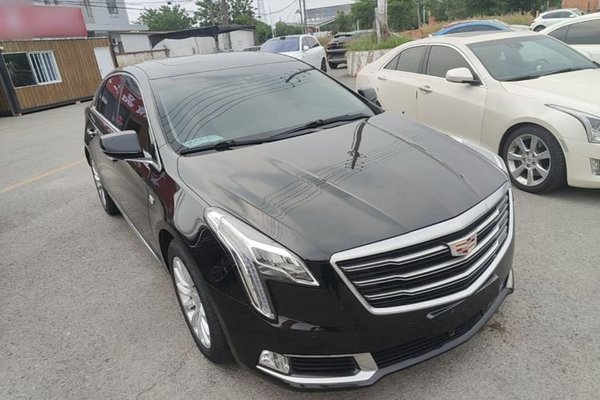 Cadillac XTS 2018, 90900 км, за 14846 USD
