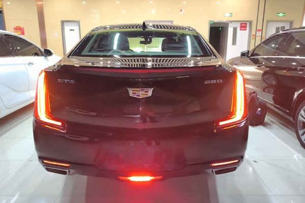 Cadillac XTS 2018, 98500 км, за 12929 USD