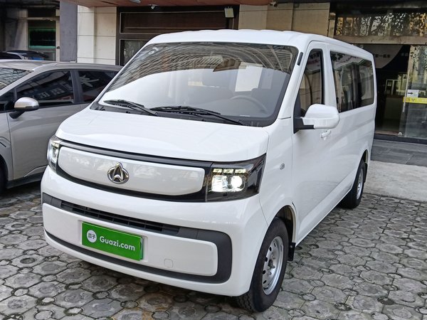 Chana Ruixing EM60 2025 Passenger Version Comfort Edition 6 Seats 300 km Range Side-Hinged Doors