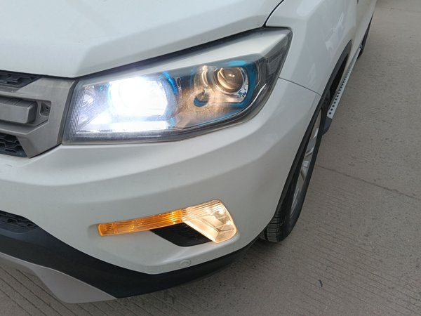 CHANGAN CS75 2014, 58400 км, за 4268 USD