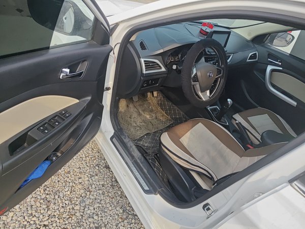 CHANGAN Alsvin V7 2015, 117000 км, за 2567 USD - фото 17