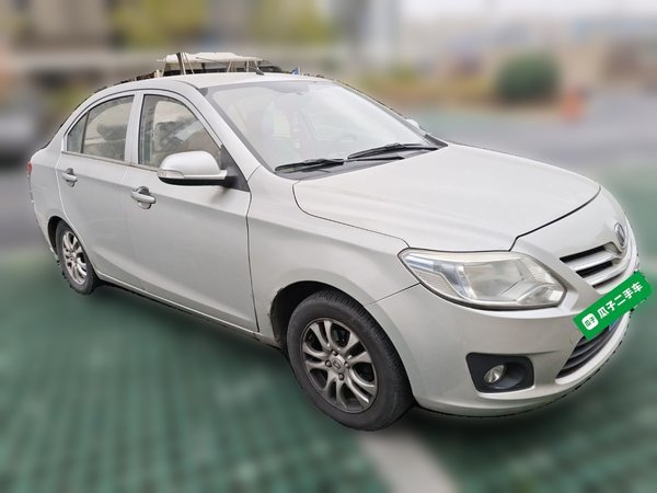 Changan Alsvin V3 2012, 94500 км, за 2463 USD
