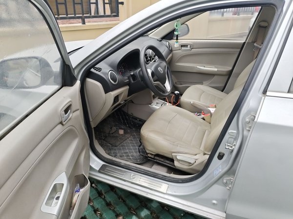 Changan Alsvin V3 2012, 94500 км, за 2463 USD - фото 17