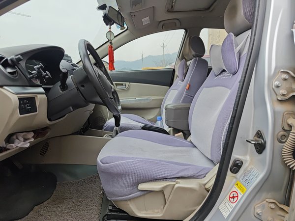 Changan Alsvin V3 2012, 181700 км, за 2433 USD - фото 16