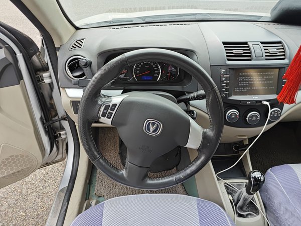 Changan Alsvin V3 2012, 181700 км, за 2433 USD - фото 11