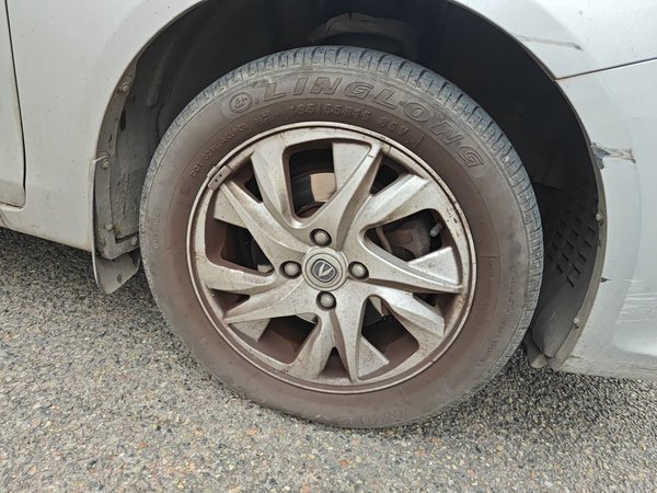 Changan Alsvin V3 2012, 181700 км, за 2433 USD - фото 8