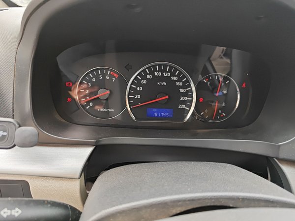 Changan Alsvin V3 2012, 181700 км, за 2433 USD - фото 13