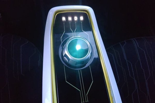 CHANGAN Benni E-Star 2020, 43200 км, за 6544 USD - фото 7