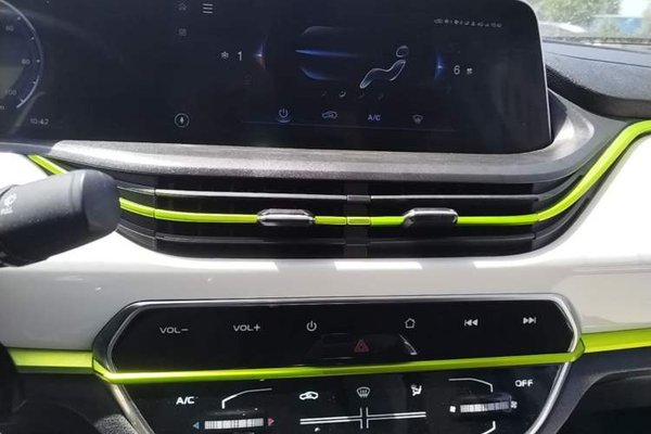 CHANGAN Benni E-Star 2020, 70300 км, за 6760 USD - фото 16